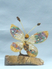 Schmetterling (± 8 cm) mit Jaspis, Amethist, Türkis und Bergkristall